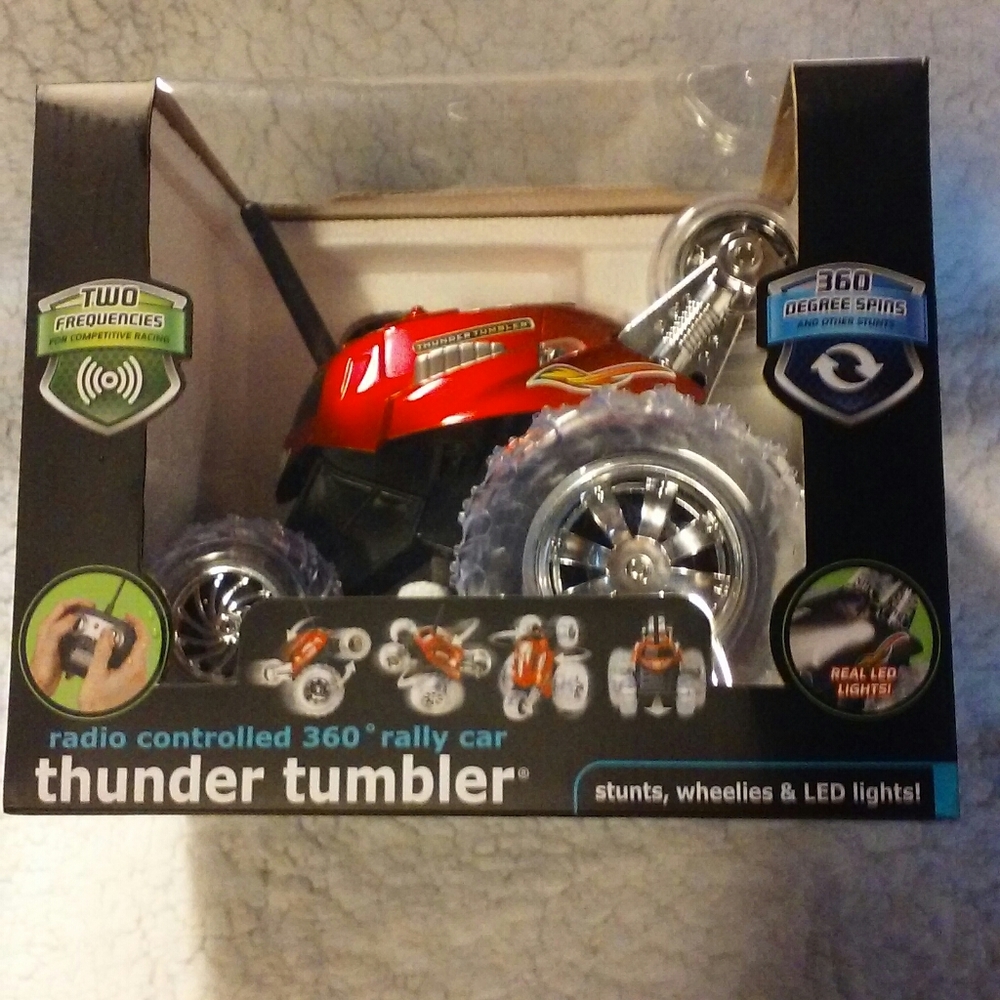 NIB Wireless Radio Controlled Rally Car